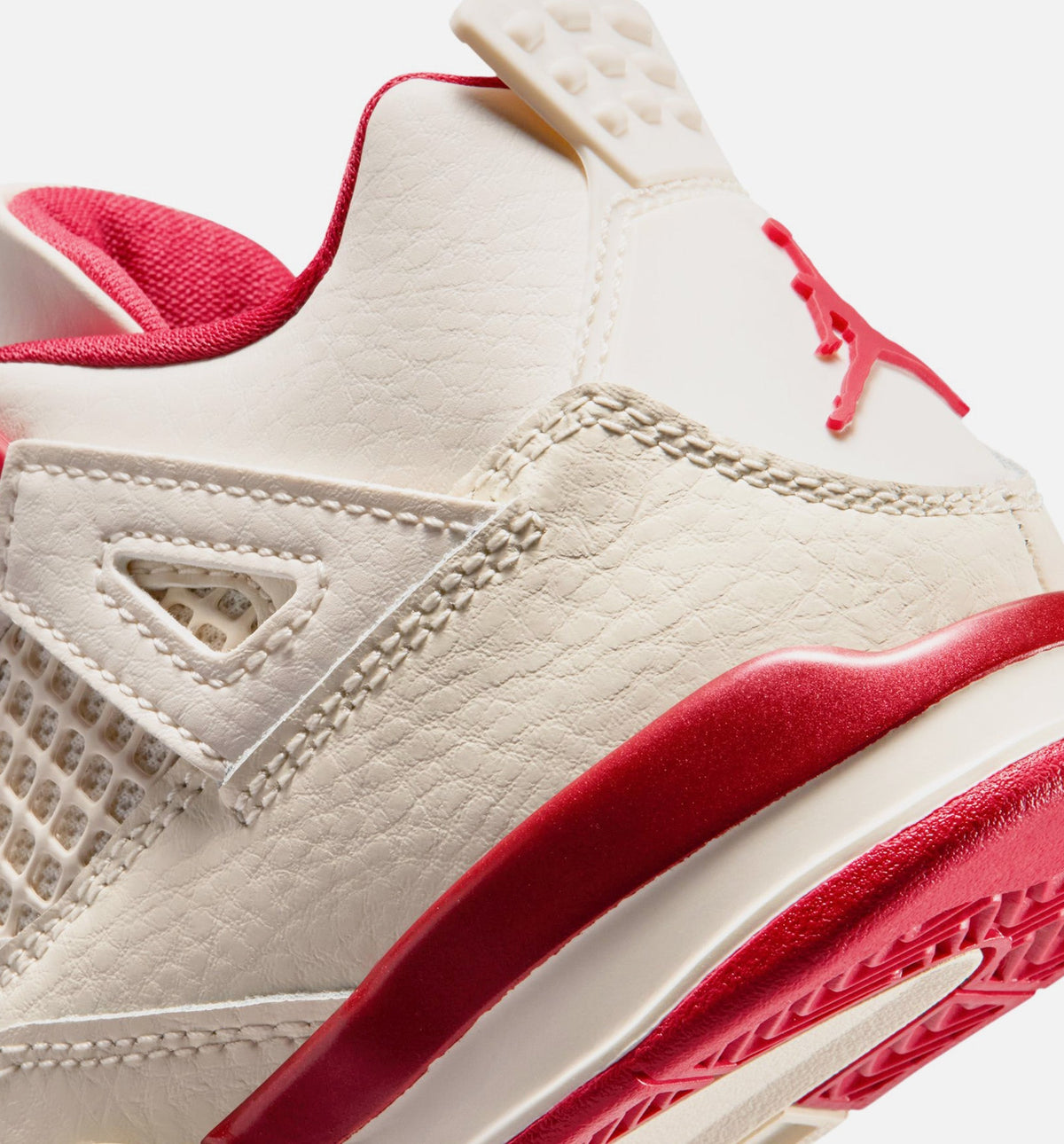 Air Jordan 4 Retro Valentine's Day Preschool Lifestyle Shoes - Pale Ivory/Sierra Red/Tough Red